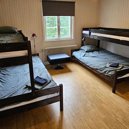 Mysigt Hus Med Utsikt Oever Fjaell Och Aelv. Jarpen Extérieur photo